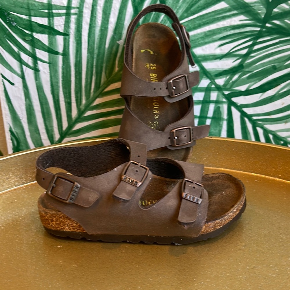 Kids Birkenstocks!
